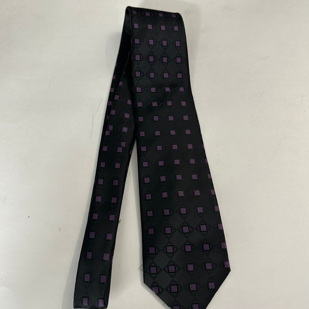 Laurant Bennet Milano Mens Black Purple Geometric Square Microfiber Necktie 60"